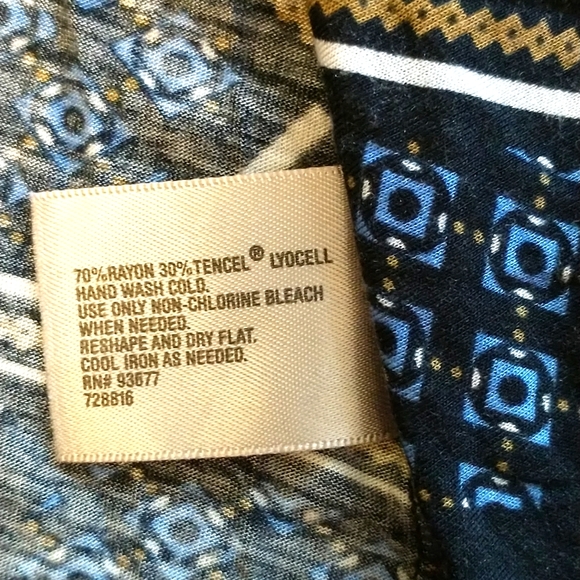 Worthington Top - Picture 5 of 5